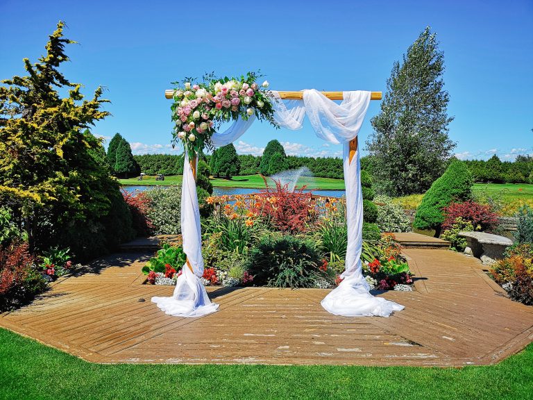 Audrey & Neil ~ Mayfair Lakes Golf & Country Club