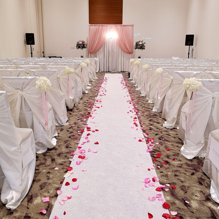Olivia & Jonathan ~ Westin Wall Centre