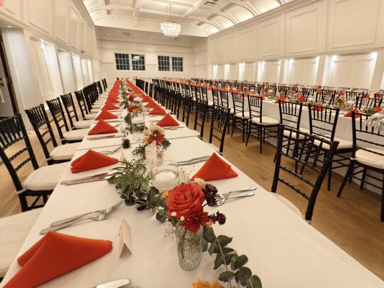 L & C’s Warm Autumn-Inspired Wedding at Stanley Park Pavilion