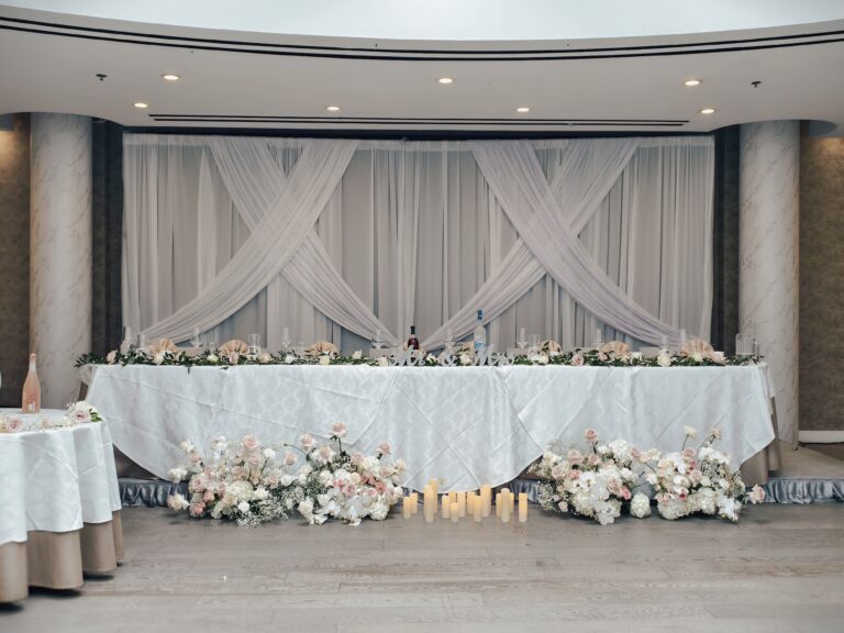 K & K’s Romantic Blush Wedding at VanDusen & Sun Sui Wah Vancouver